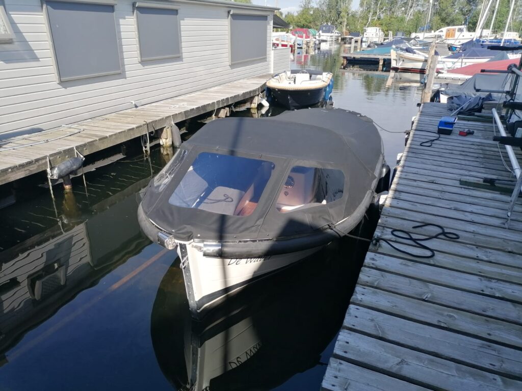 830b93fc-daf1-4142-bcaa-b165a1cbbca6