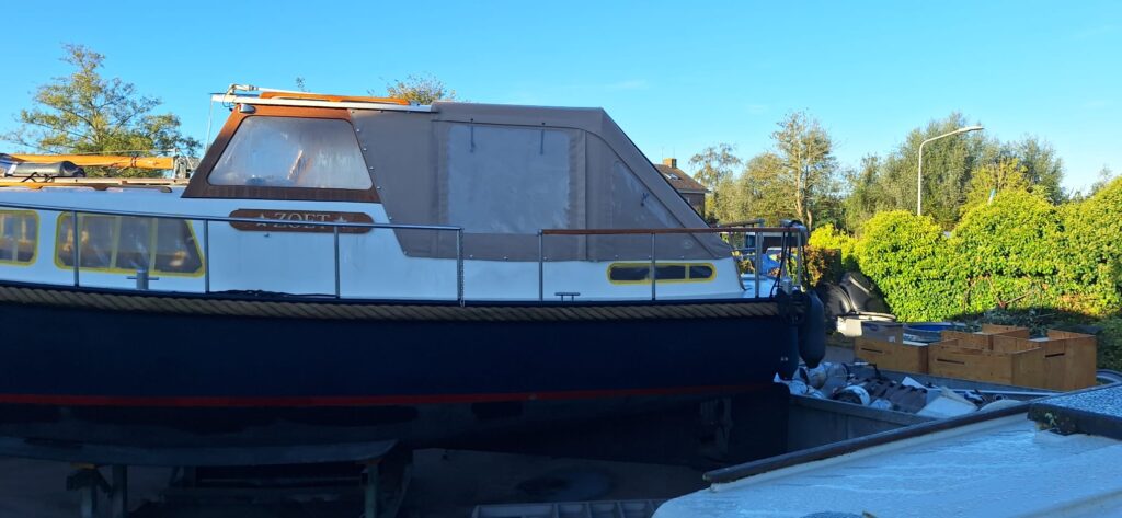 aee5c455-42cf-4b07-a094-c9dbf9adb32d